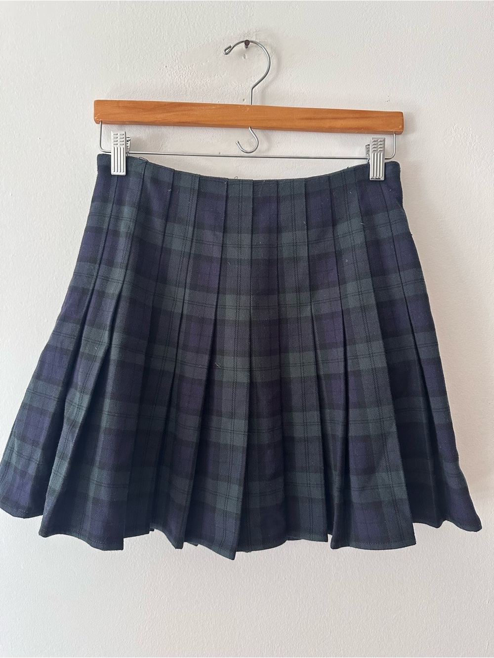 Brandy Melville box pleat skirt navy/ green plaid one size Cotton